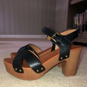 Lulu’s Black Chunky Heel